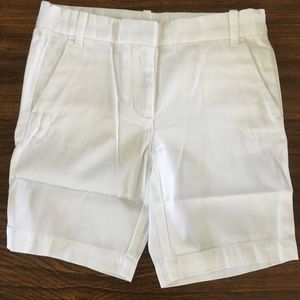 NWT Crewcuts size 7 white Shorts.